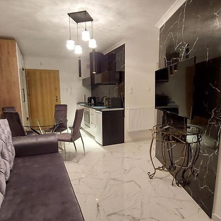 Apartament Lux II كارباش المظهر الخارجي الصورة